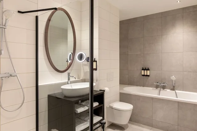جناح جونيور بسرير كينج، Corendon Amsterdam Schiphol Airport, a Tribute Portfolio Hotel 3/3
