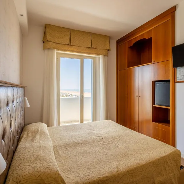 Comfort, Double or Twin Bed, Side Sea View، HOTEL ASTOR RIMINI 1/10