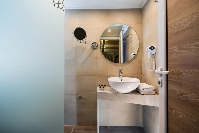 Junior Suite, Deluxe, Sea View, Infinity City Boutique Hotel 8/9