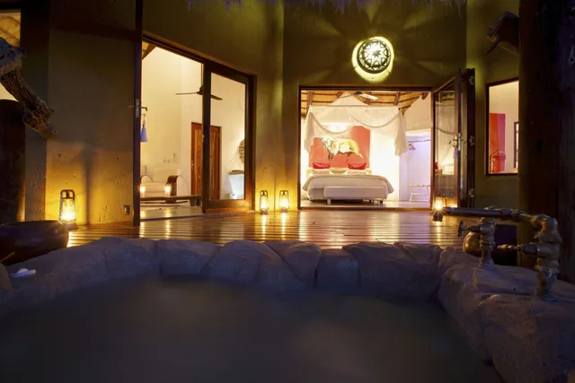 جناح بسرير كينج، Pondoro Game Lodge 2/4