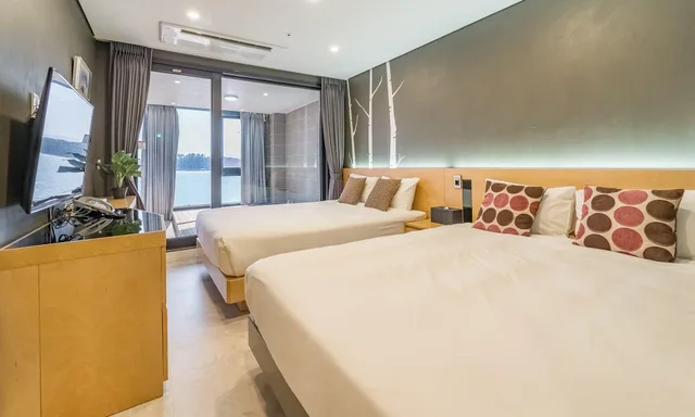 جناح بإطلالة على البحر، Arte Resort 1/2