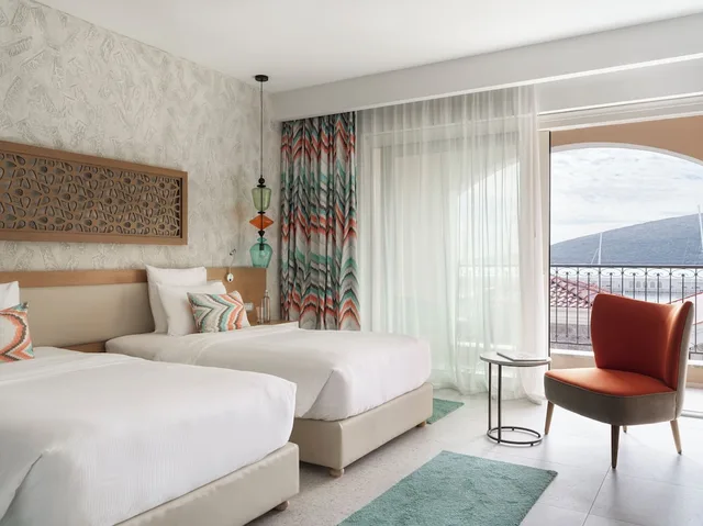 غرفة سوبيريور بسريرين منفصلين، The Chedi Lustica Bay Hotel 4/10