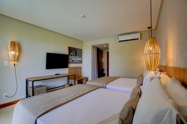 غرفة ديلوكس ثلاثية، Hotel Boutique and Spa Ponta de Inhambupe by Slaviero Hoteis 2/8