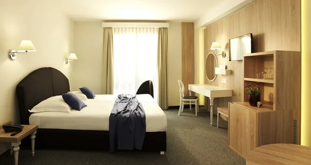 غرفة عائلية بسريرين منفصلين مع أريكة، Socializing Hotel Mirna Lifeclass Hotels Spa 1/3