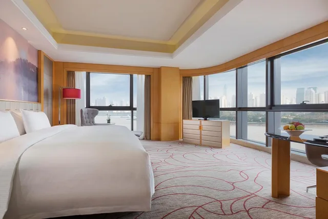 غرفة بريميوم ديلوكس بسرير كينج بإطلالة على النهر، Pullman Wenzhou 2/5
