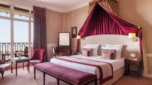 Sea, Prestige, Suite، Hotel Barriere Le Royal Deauville 1/2