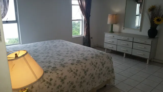 شقة كلوب بسرير كوين، Skymiles Beach Suite 1/3