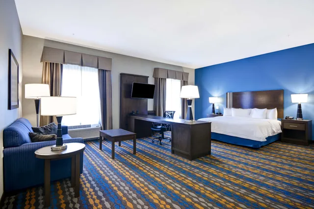 جناح استوديو بسرير كينج مع أريكة، Hampton Inn Kenedy 1/6
