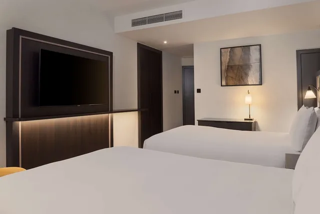 غرفة ديلوكس عائلية بسريرين مزدوجين، Hilton Cardiff Hotel 4/7