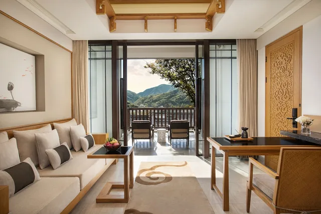 جناح بسرير كينج، Banyan Tree Huangshan 4/7