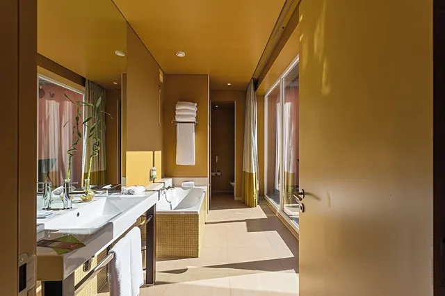 غرفة ديلوكس غراند بسرير مزدوج وسرير فردي بإطلالة، Pestana Palacio do Freixo - Porto 10/10