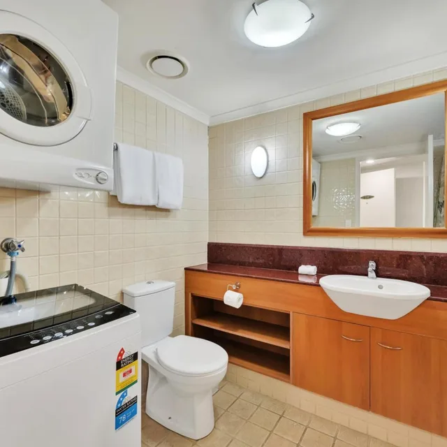 1 Bedroom, Executive, King Bed, CENTRAL COSMO APARTMENTS 10/10