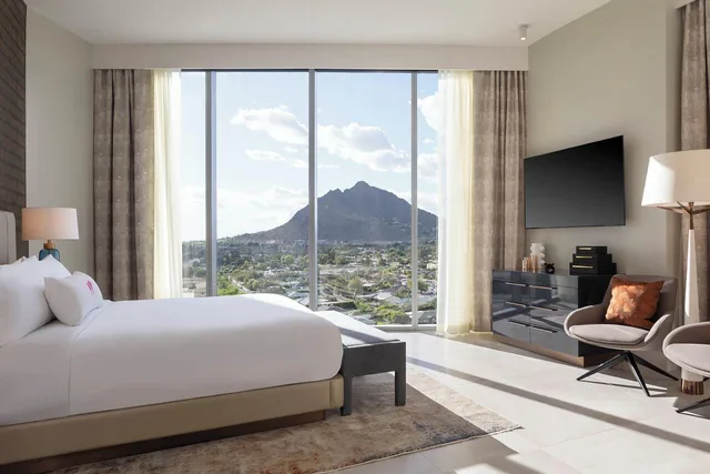 2 Bedrooms, Penthouse, Suite، Caesars Republic Scottsdale, a Hilton Hotel 3/5