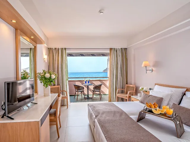 Room, Double Bed, Sea View, Porto Platanias Beach Resort & Spa 2/10