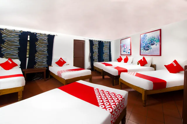 غرفة عائلية بسرير مزدوج، OYO Hotel Brazil, Guadalajara, Estadio Jalisco 1/3