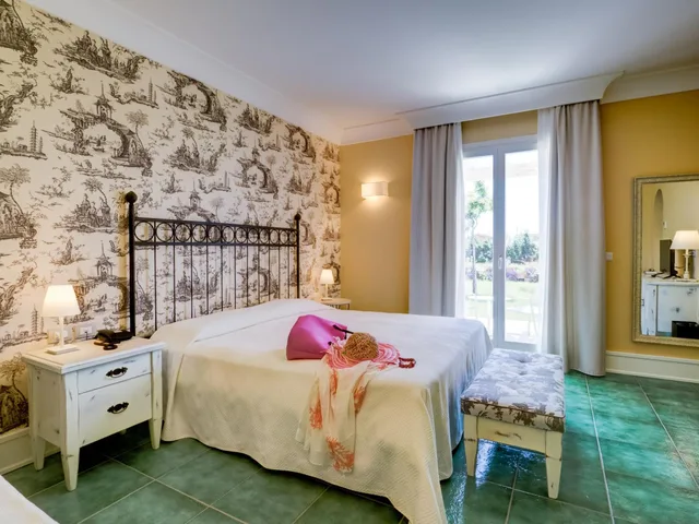 Superior, Double or Twin Bed, Hotel Danieli Pozzallo 3/8