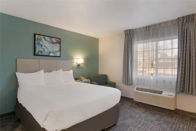 غرفة بسرير كوين، MainStay Suites Raleigh - Cary 2/4