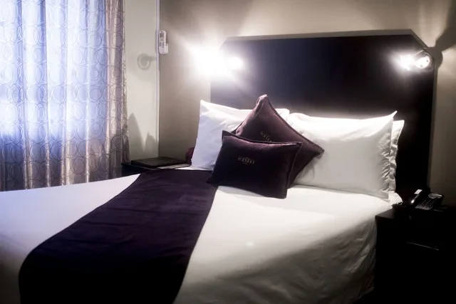 غرفة بسرير كينج، Scenery Guesthouse Maqalika 1/3