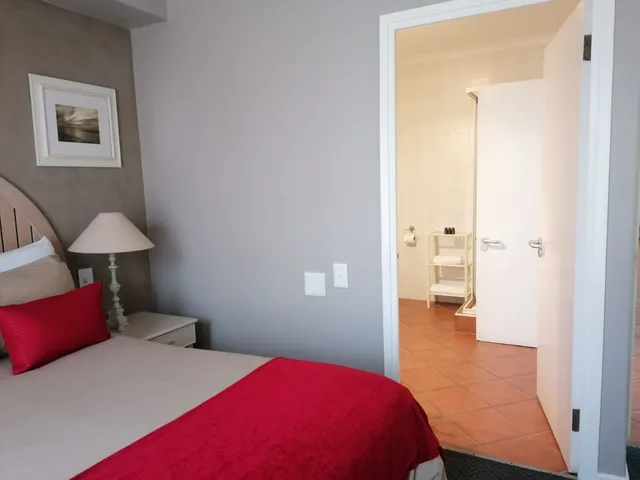 شقة بإطلالة على البحر بغرفة نوم واحدة، Cape Town Beachfront Apartments At Leisure Bay 3/10