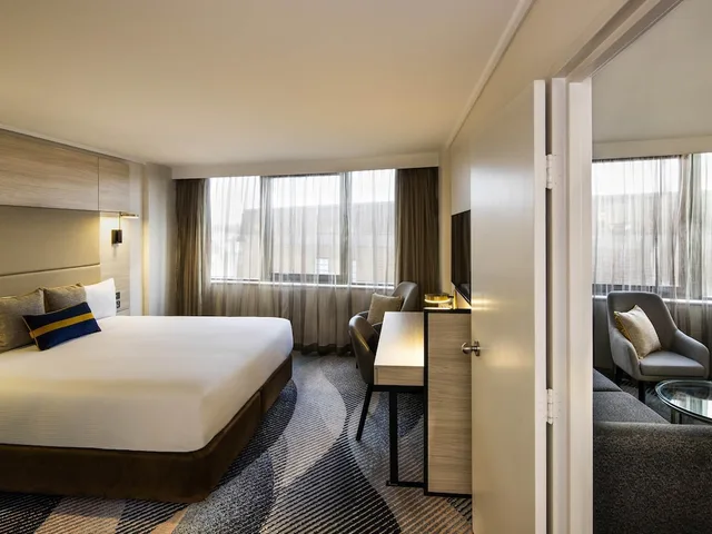 جناح تنفيذي بسرير كينج، NOVOTEL SYDNEY PARRAMATTA 5/10