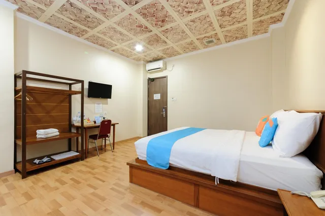 جناح بسرير كوين، RedDoorz Plus near Soekarno Hatta Airport 2 6/10