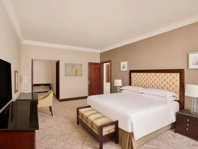 Kaaba, Junior Suite, King Bed، فندق ساعة مكة فيرمونت(Makkah Clock Royal Tower A Fairmont Hotel) 2/10