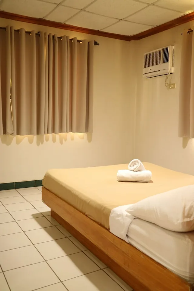 كوخ بسرير كوين وسريرين منفصلين، Puerto De San Juan Beach Resort Hotel 8/10