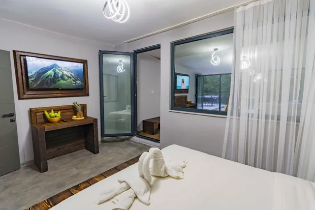 غرفة تنفيذية بشرفة، MacarTasi hotel 3/10