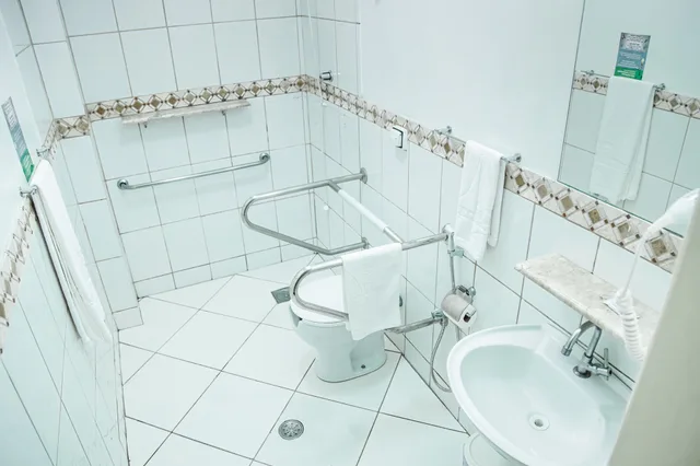 Room, 1 Double and 1 Single Bed, with Extra Bed, Brasilia Park Hotel 6/6