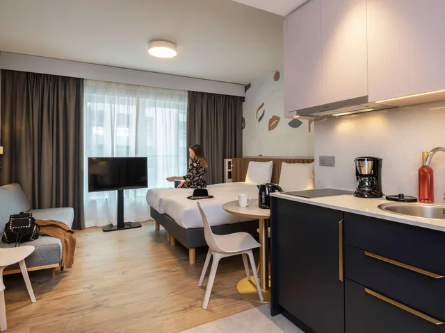Elegant, Studio, 4 Beds, Aparthotel Adagio Access Brussels Delta 7/10