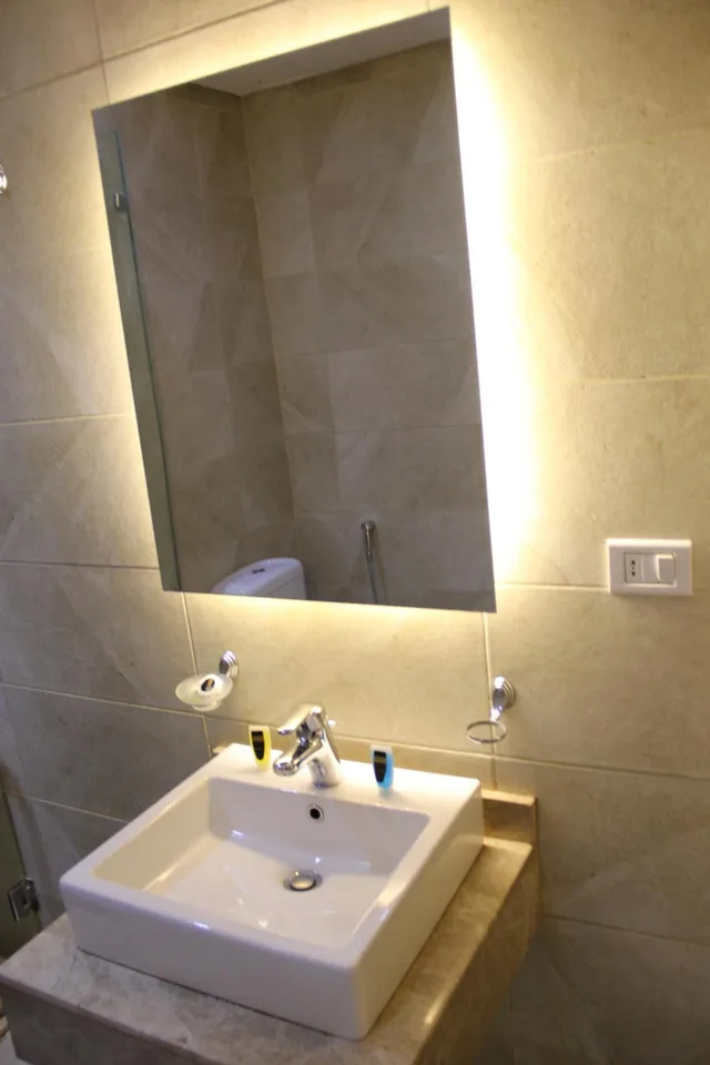 غرفة ديلوكس بسرير مزدوج أو سريرين منفصلين، Miramar Downtown Hotel 7/9