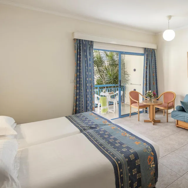 Superior, Single Bed, Pool View, Kissos 3/7