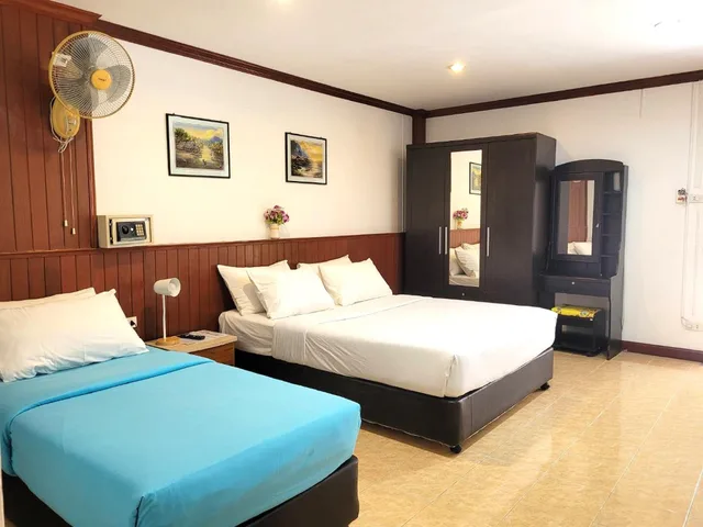 Room, Triple, 1 Queen and 1 Single Bed, No Window، Rabbit Mansion 1/1