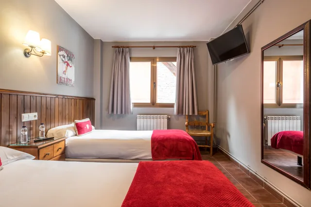 غرفة مفردة بسرير مزدوج، Vita Beret Hotel 2/8