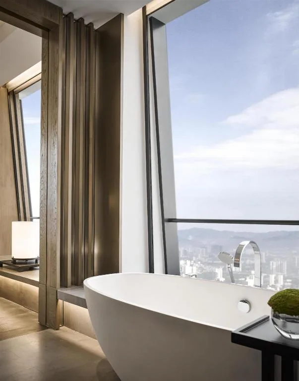 جناح، Park Hyatt Kuala Lumpur 2/4