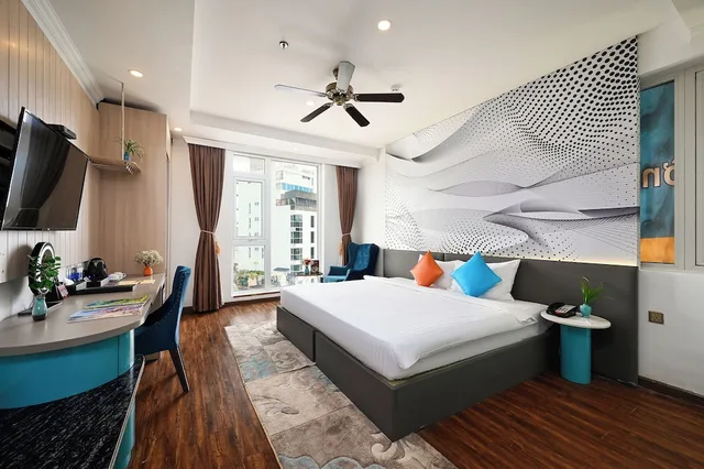 Signature, Double Bed, City View, Cicilia Saigon Hotels and Spa 8/10