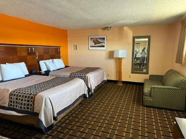 غرفة بسريرين كوين لذوي الإعاقة، Stay Inn by OYO Near I 80 Lincoln West 1/3