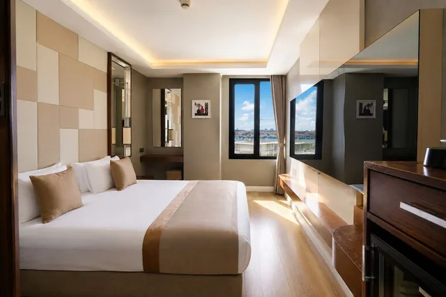 غرفة ديلوكس بسرير مزدوج بإطلالة على البحر، The Biancho Hotel Pera 3/10