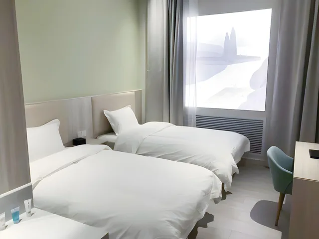 Select, Twin Beds، Beijing Saga 1/2