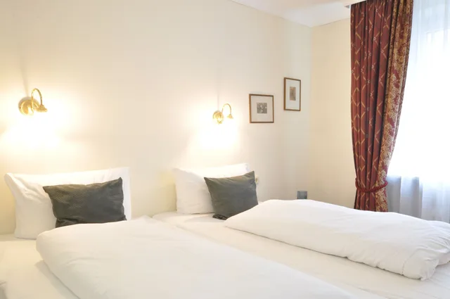 غرفة قياسية بسرير كوين، Acanthushotel Munich 7/10