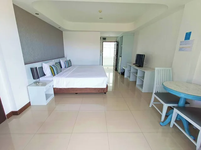 غرفة غراند ديلوكس بسرير مزدوج بإطلالة على البحر، KP Seaview Jomtien 3/9
