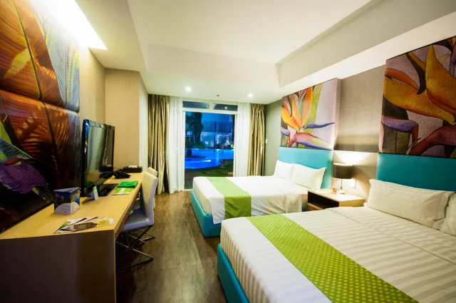 Family, Pool Access، Aziza Paradise Hotel 3/7