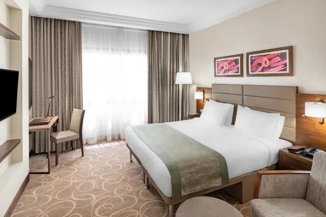 Deluxe, Mosque View، فندق كوبثورن مكة النسيم(Copthorne Makkah Al Naseem) 1/2