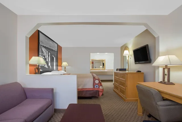 غرفة بسريرين مزدوجين لذوي الإعاقة، Super 8 by Wyndham Port Royal/Beaufort SC 1/1