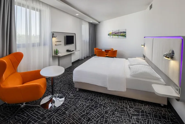 جناح جونيور بسرير كينج، Park Inn by Radisson Danube Bratislava 7/10
