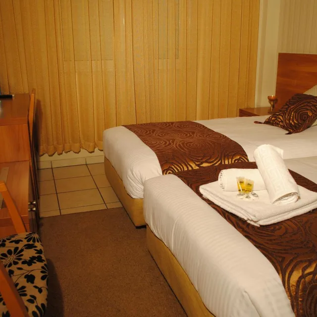 غرفة بسرير مزدوج أو سريرين منفصلين، Ideal Hotel 5/10