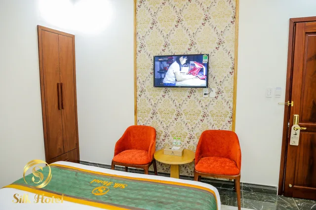غرفة سوبيريور بسرير كوين، RedDoorz Plus near Tan Son Nhat airport 2 6/6