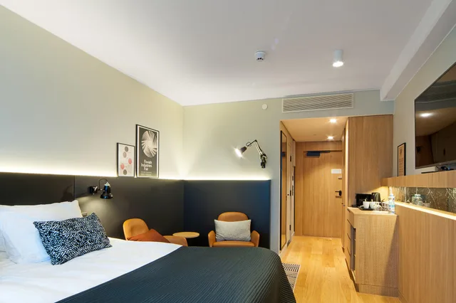 Upgrade, Standard، Holiday Inn Helsinki Expo Ex Holiday Inn Helsinki Exhibition Convention Centre 1/5