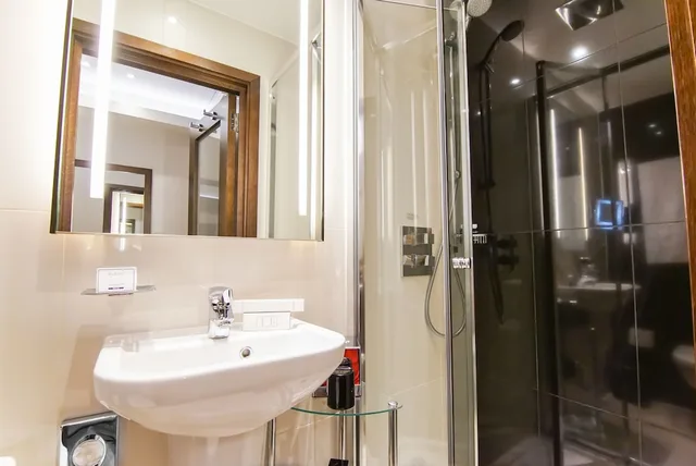 غرفة بريميير مفردة، Montcalm Piccadilly Townhouse, London West End 17/17