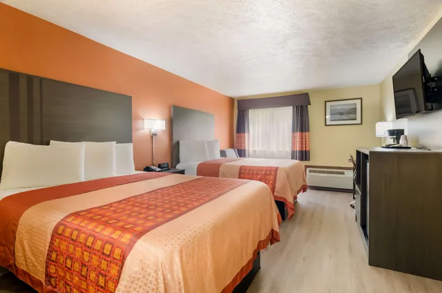 غرفة بسريرين كوين، Americas Best Value Inn & Suites Independence Va 3/4